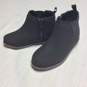 carters carmina boots